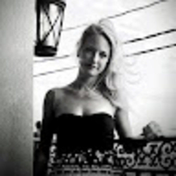 Meet your Posher, Savannah - Picture 1 of 1